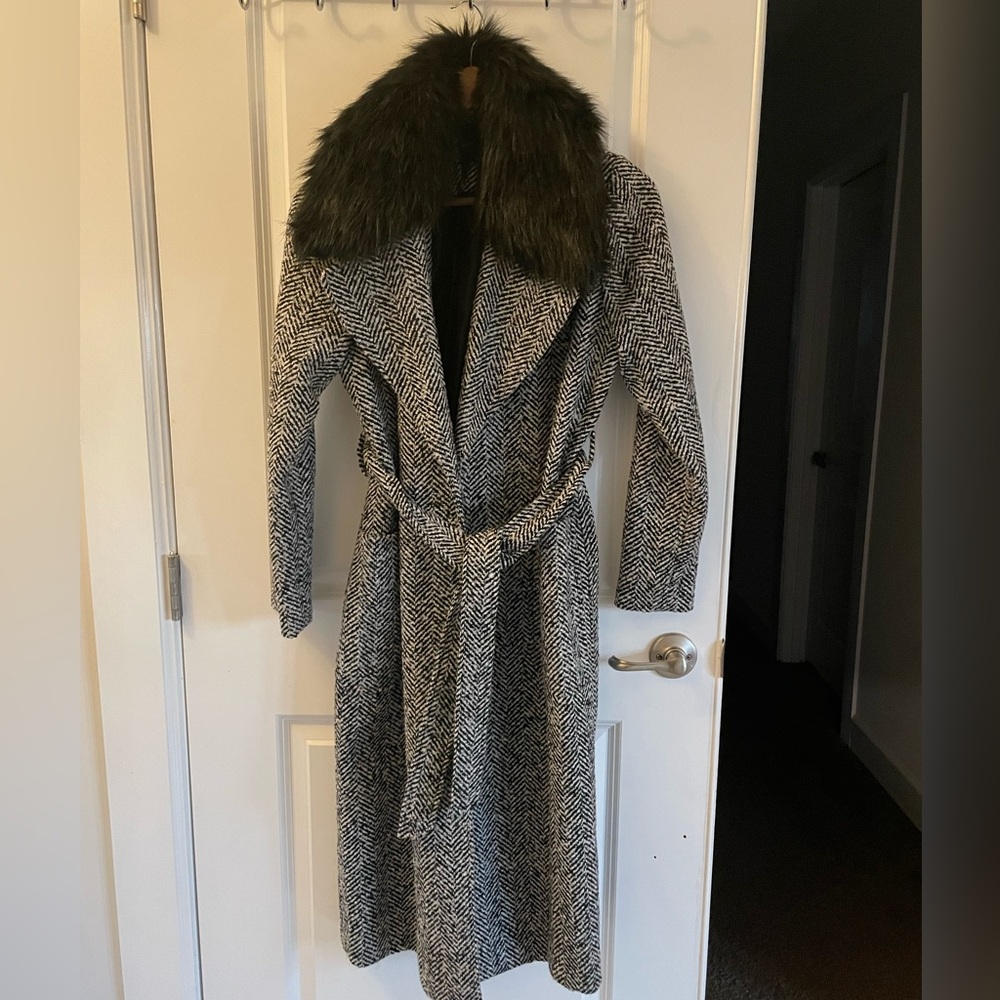 New Look Black and white Trench Coat with Faux Fur Collar